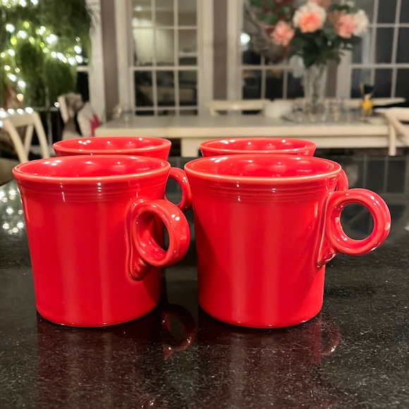 Scarlet Mug Fiesta HCL (Intro 2004) by HOMER LAUGHLIN - Set of 4 - Picture 1 of 6